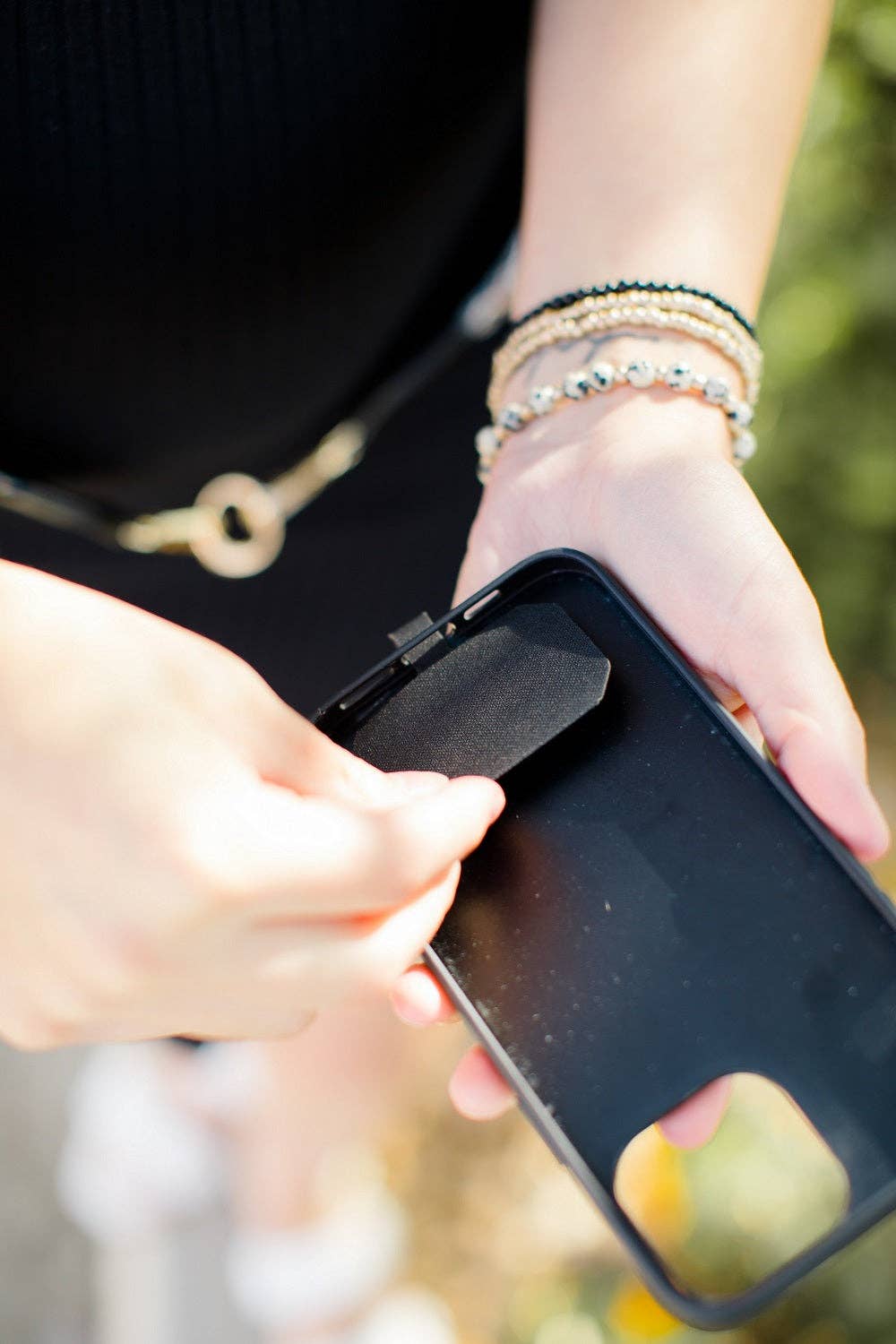 Save The Girls - Wholesale Crossbody Bag - Women's - Clip & Go Chain w/Zippered Pouch11