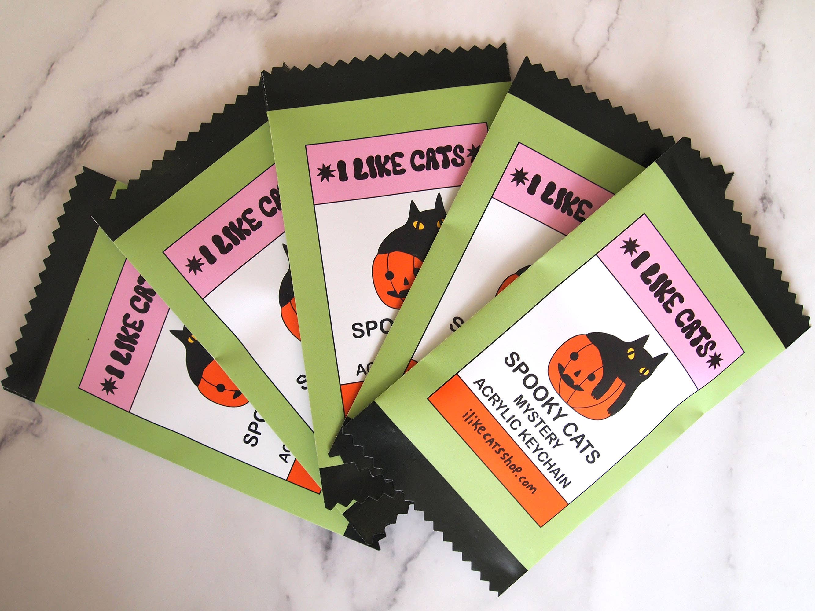 I LIKE CATS - Venta al por mayor Llavero - Mujer - Llavero de gato de Halloween en bolsa sorpresa. Encanto de bolsa misteriosa.1
