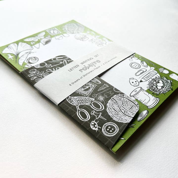 Robayre - Wholesale Stationery/Notecard Set - Tiny Treasures Stationery Letter Paper and Envelope Set2