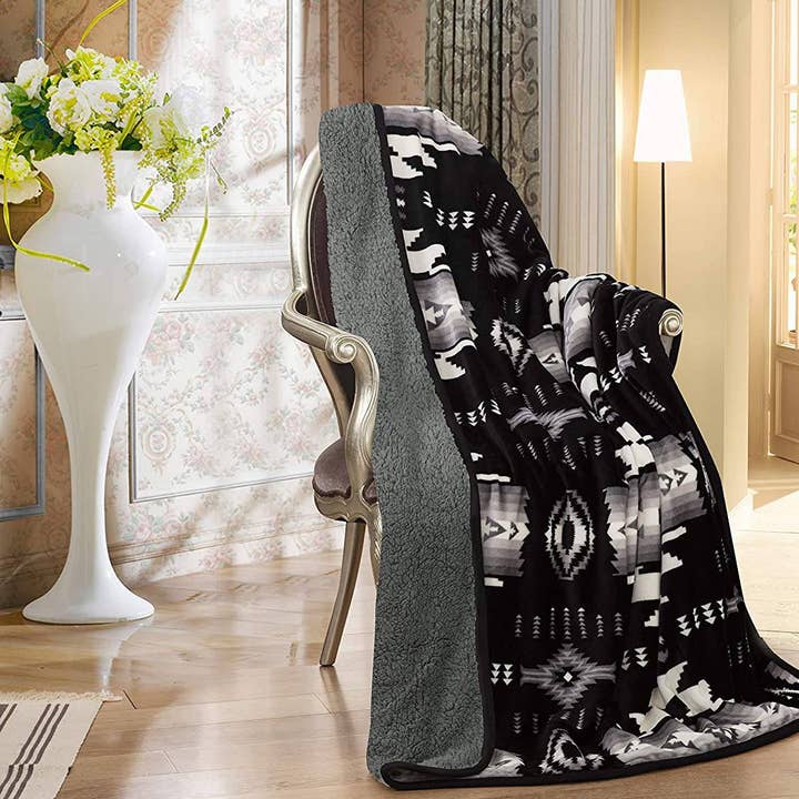 Linen Mart - Wholesale Throw Blanket - Southwestern Aztec Sherpa Borrego Fleece Throw Blanket2