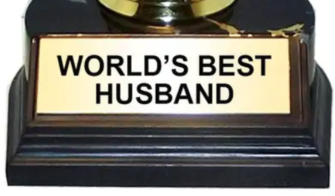 AAHS Enterprises - Wholesale Decorative Figurine - Trophy - World's Best Husband - Gold - (7 inches)1