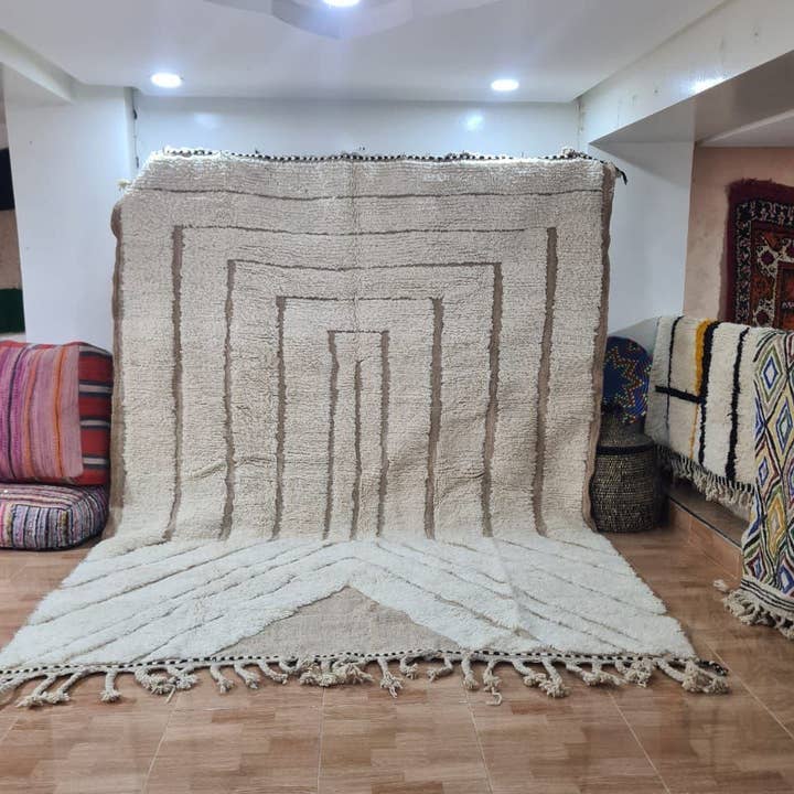 HÅNDLAVEDE TÆPPER MAROKKANSKE TÆPPER 200 - 300 cm 170 for engroshandel hos Maroccarpets Poufs and pillows wholesale +31648976894