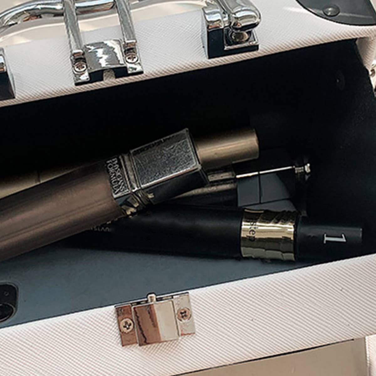 ACCITY - Wholesale Messenger Bag - Women's - RETRO RADIO BOX-SHAPED MESSENGER BAG_CWAB09853