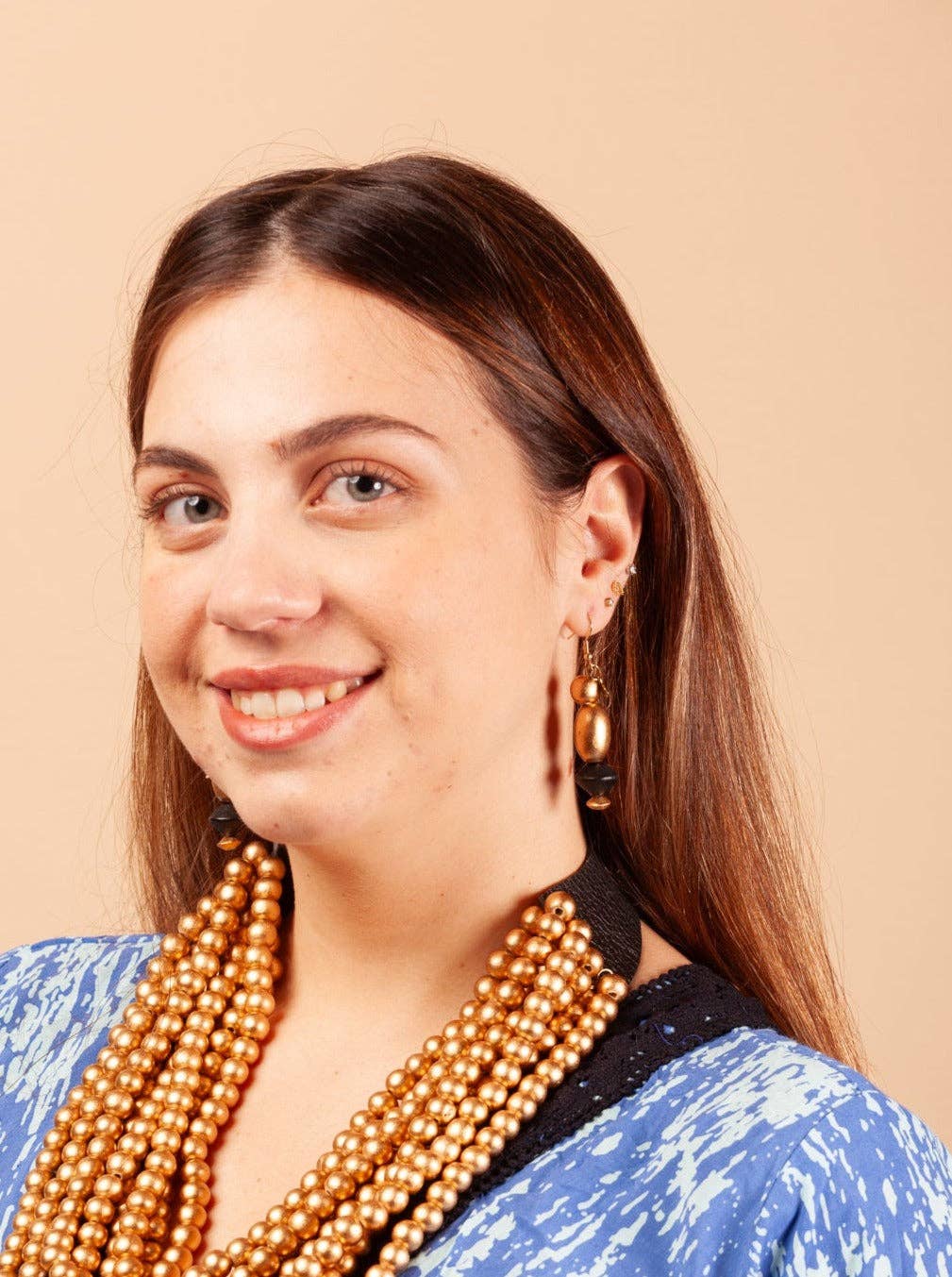 Bijondo - Wholesale Dangle Earrings - Vinohrady Metallic Wood Earrings3