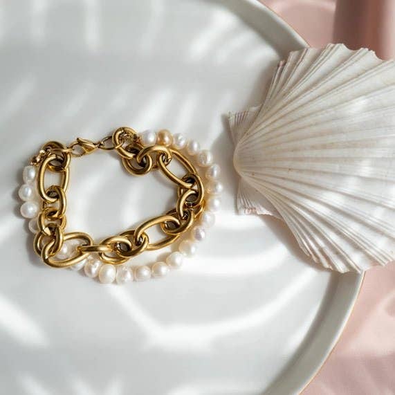 OE! - Wholesale Beaded Bracelet - PEARLS - BRACELET WITH FRESHWATER PEARLS2