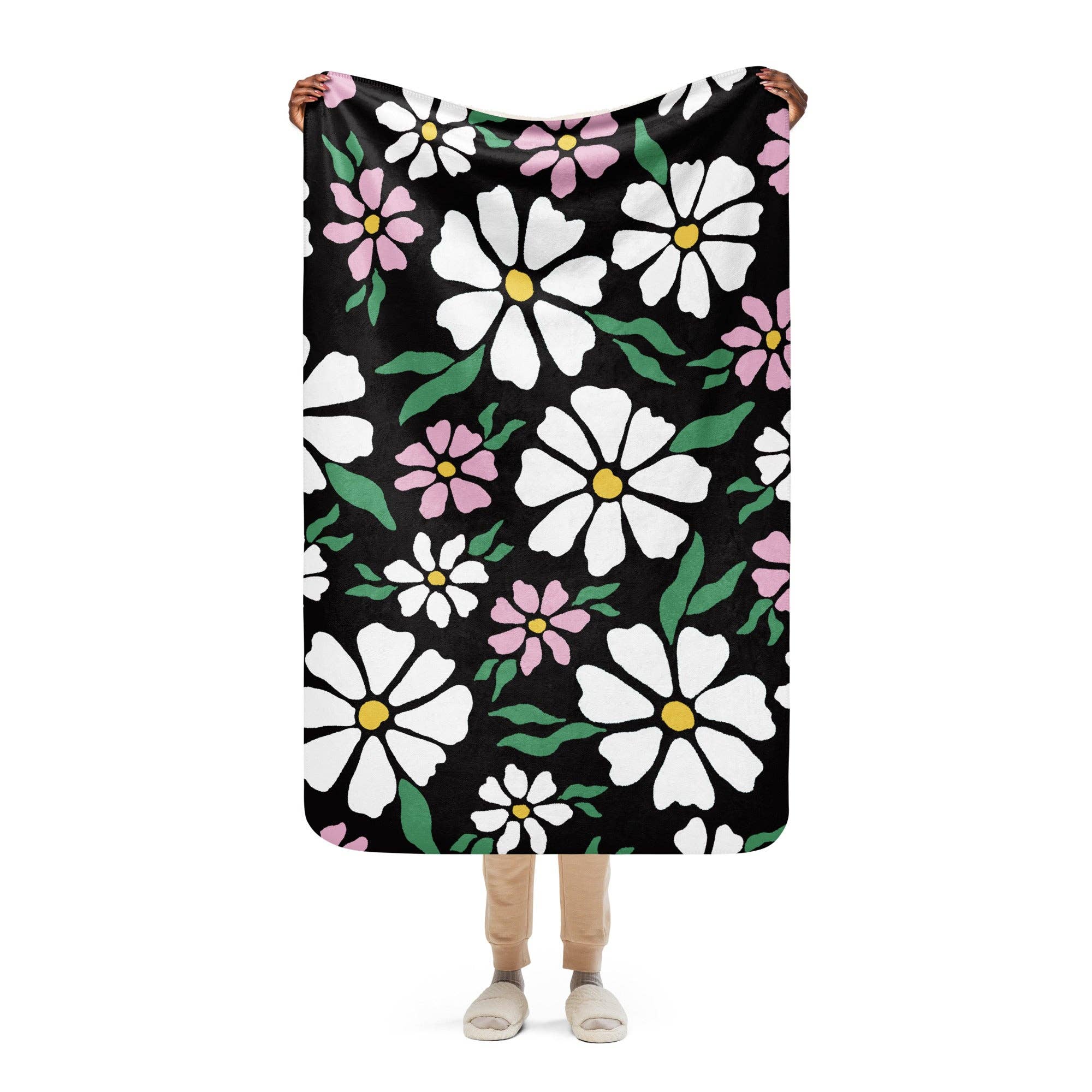 SulleTehty.com | MadeForYou.com - Wholesale Decoratiedeken - "Kukka" deken8