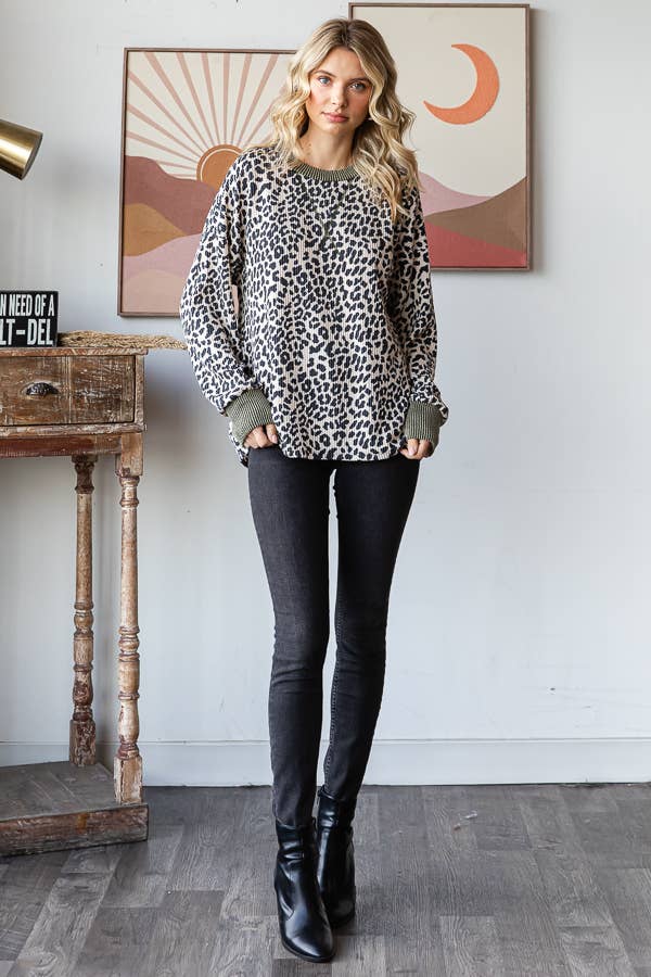 7th Ray - Wholesale Knit Top - Women's - Rib Animal Print Drop Shoulder V Seam Long Sleeve Top T581718