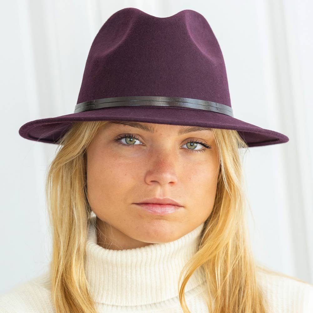 TRAVAUX EN COURS... - Wholesale Fedora - Women's - FELT HAT - leather band, sewn brim77