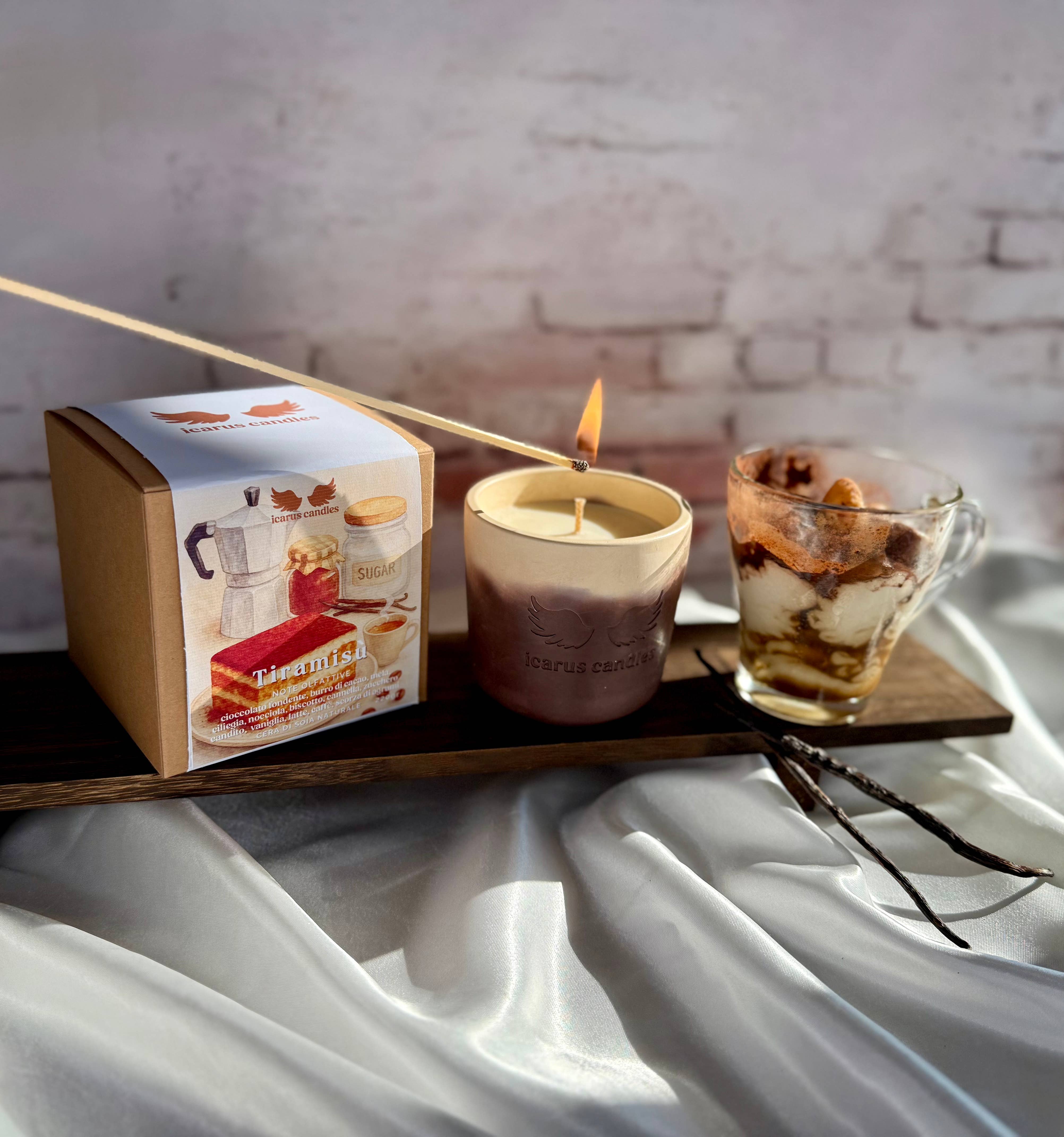 Icarus Candles - Wholesale Jar/Filled Candle - Candela - Tiramisu