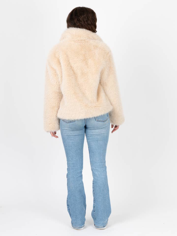 KZELL PARIS - Wholesale Fur/Faux Fur Coat - Women's - SHORT FAUX FUR COAT16