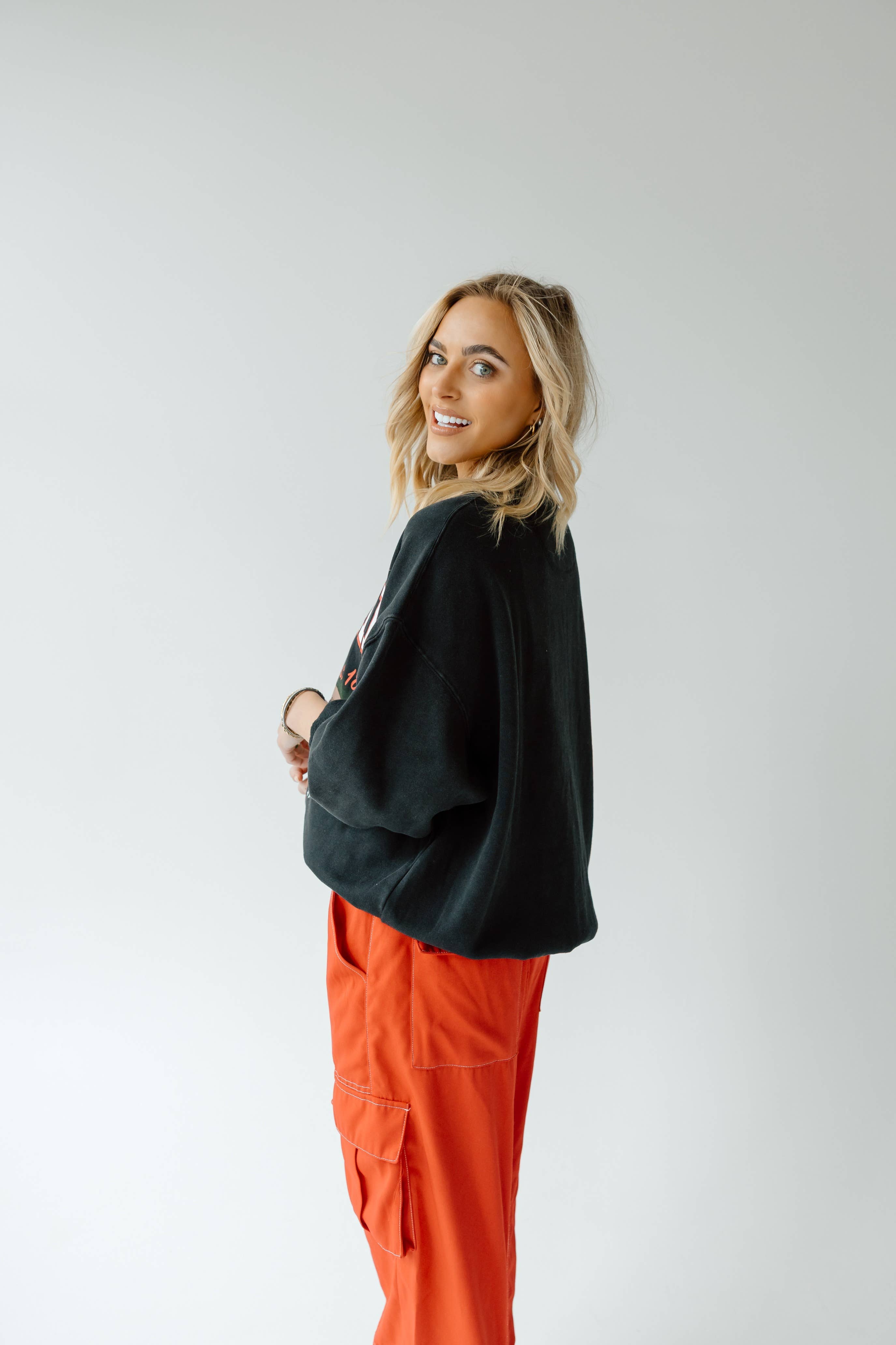 Gameday Social Apparel Co.® - Wholesale Graphic Sweatshirt - Women's - Nebraska Malone Multimedia OS Fleece Crew3