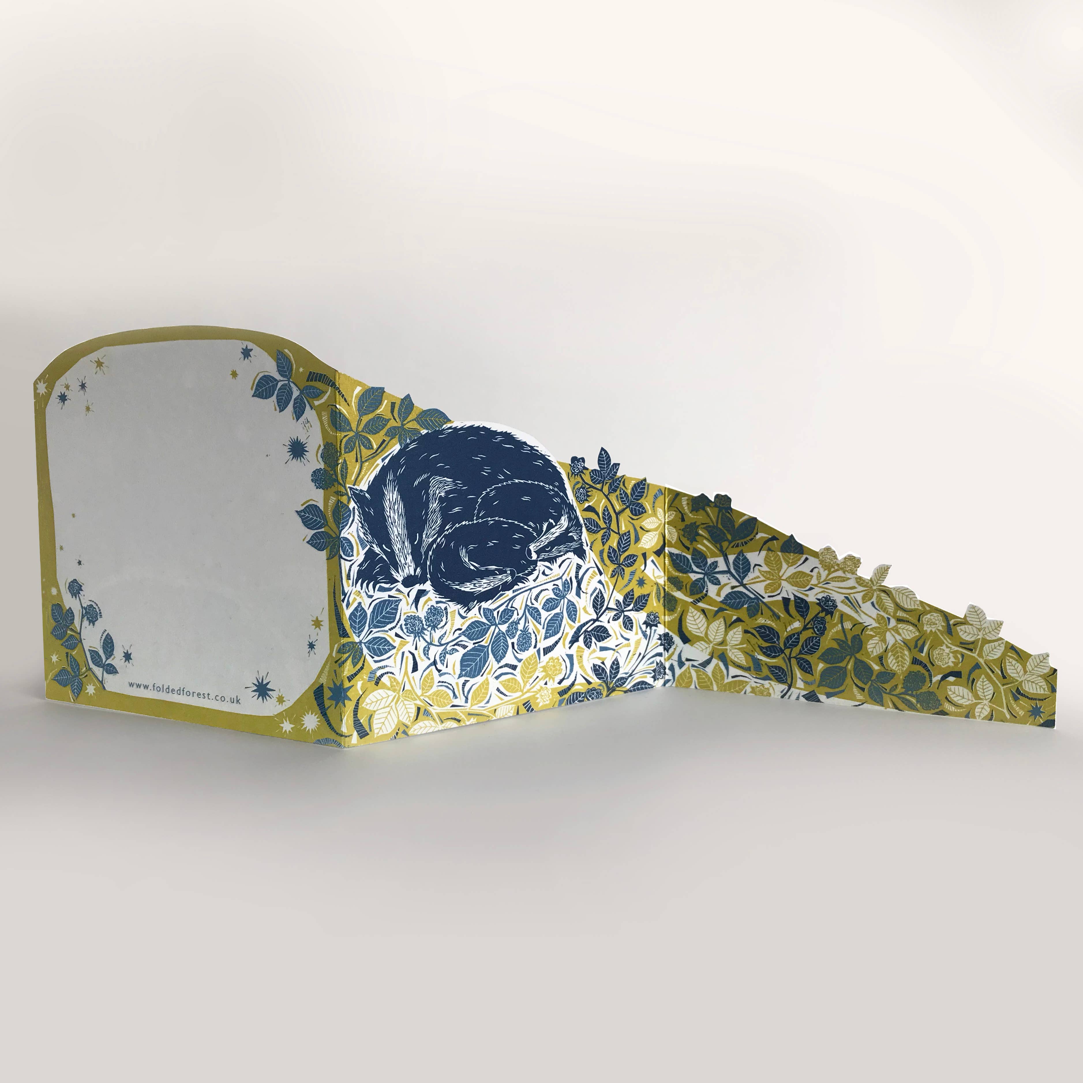 Folded Forest - Vente Carte de vœux classique - Carte accordéon - Blaireau parmi les ronces5