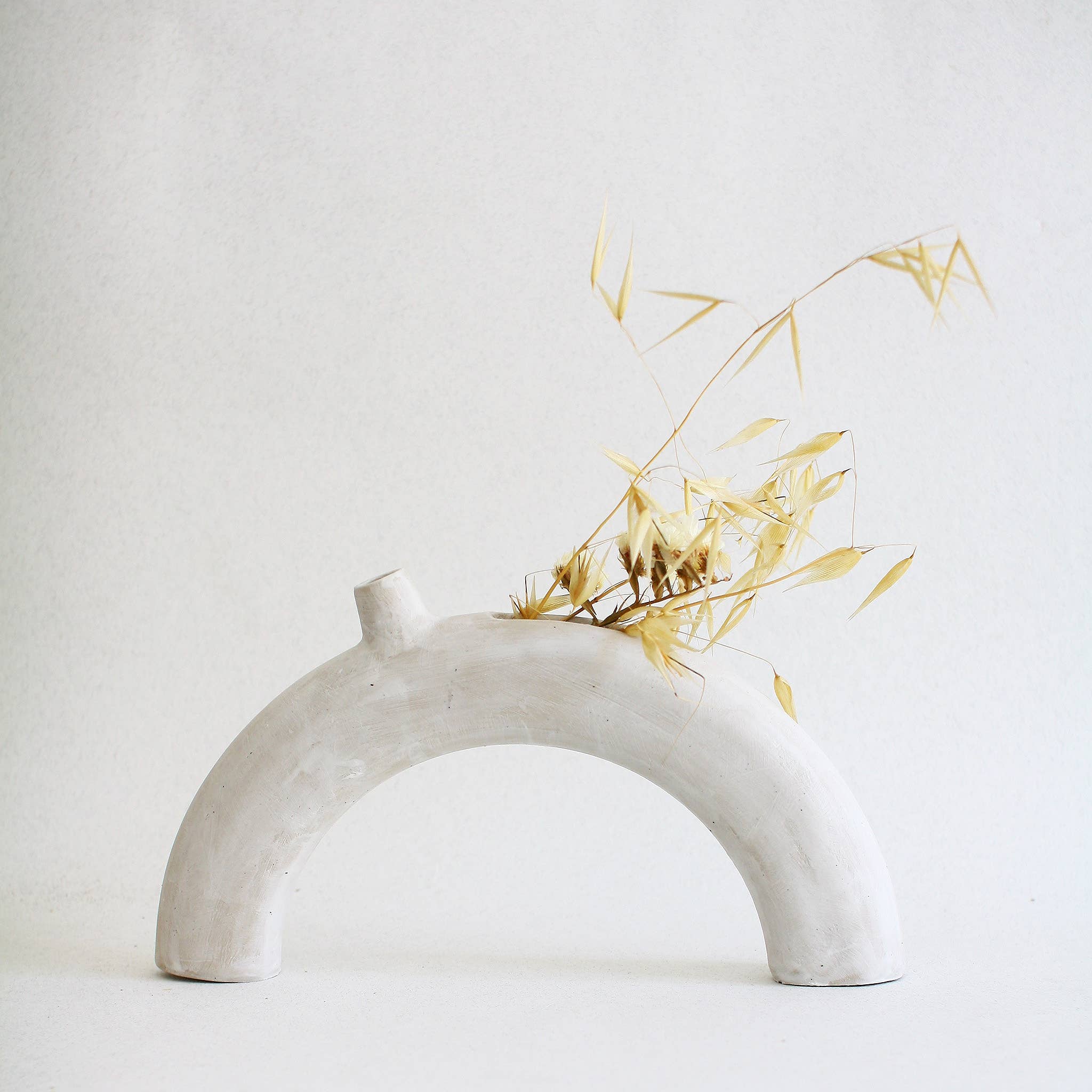 Jenni Oh Crafts - Wholesale Vase - Semi Circle Flower Vase in Assorted Colours and Sizes11