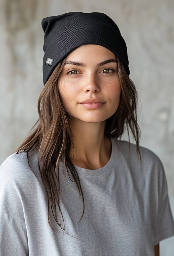 Proteck'd Emf Apparel - Wholesale Beanie - Unisex - Proteck'd Faraday Lightweight Silver Lined Emf Proof Beanie1