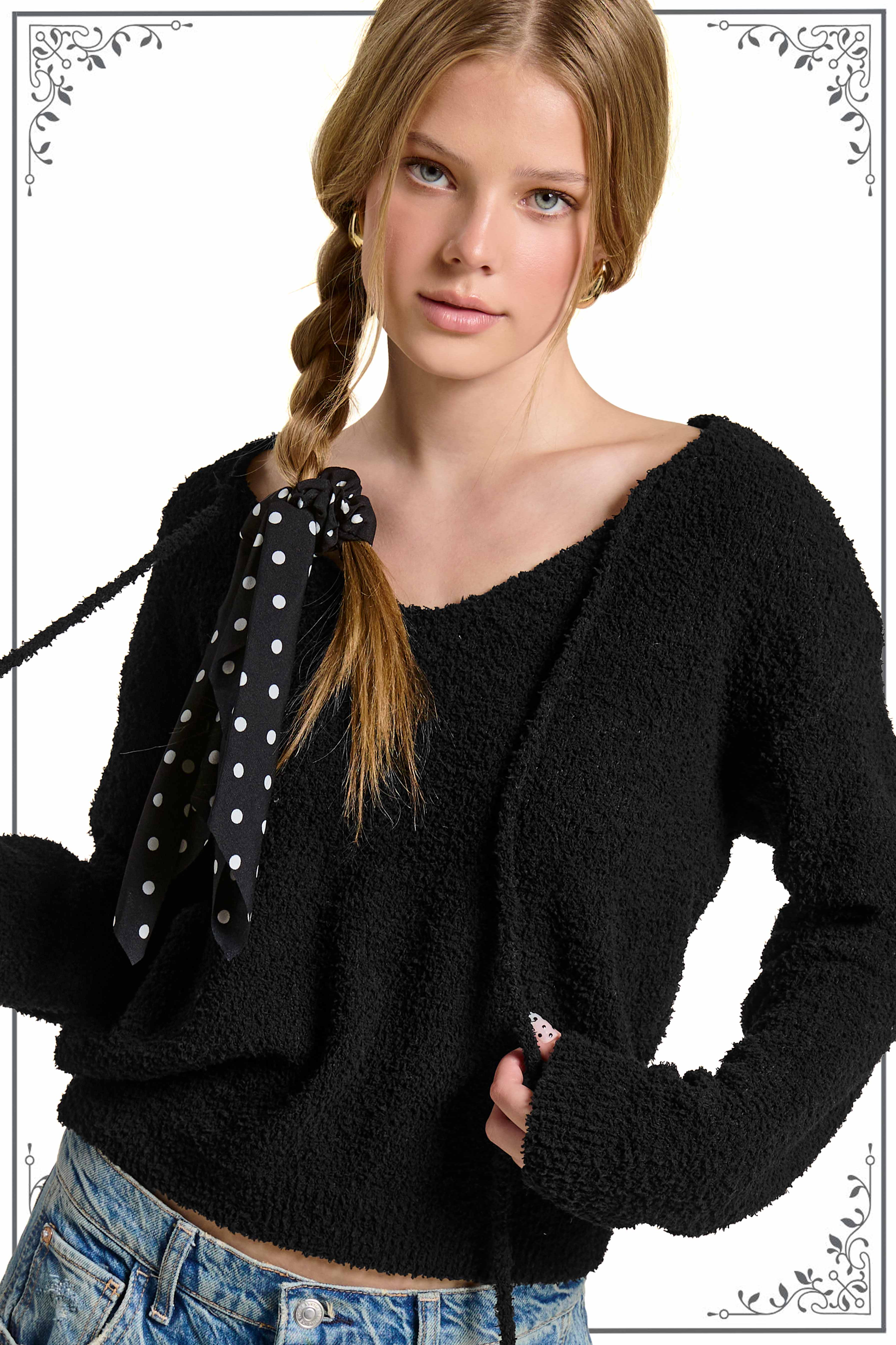 La Miel - Wholesale Knit Sweater - Women's - JDS3605-Fuzzy Reversible Drawstring V-Neck Sweater21