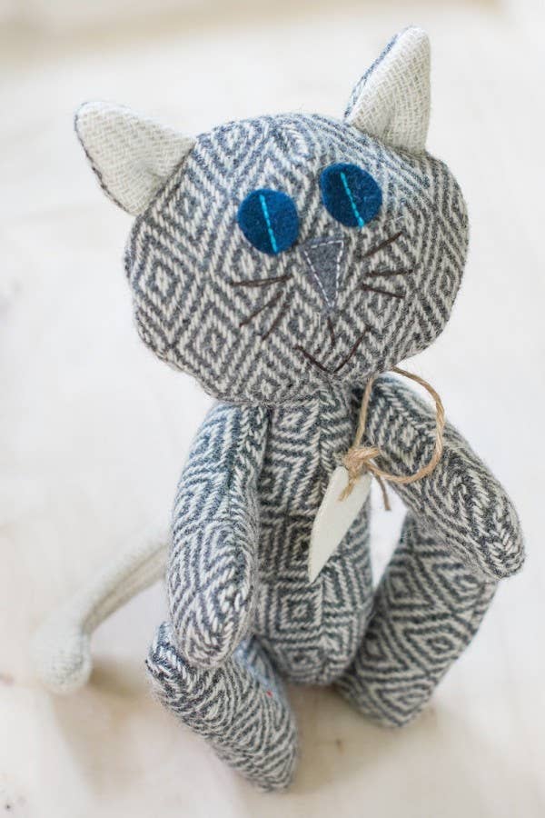 Chicoração – Objeto de mesa decorativo por atacado – Gato artesanal em lã - várias cores2