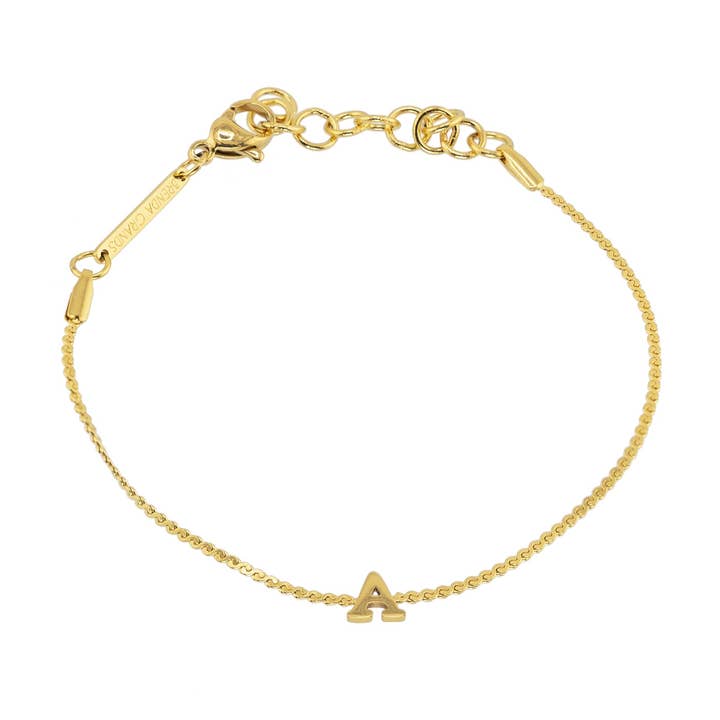 Bracelet Initiale en Or Fin Imperméable pour la vente par Brenda Grands Jewelry