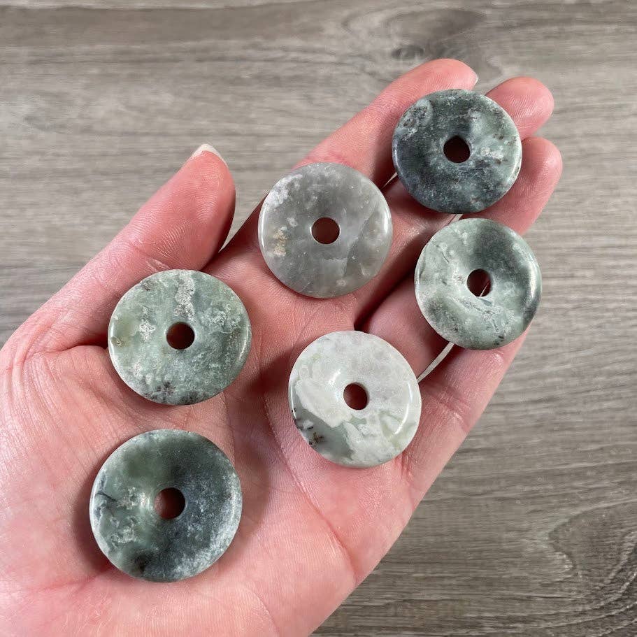 Keystone Crystals - Wholesale Spiritual Stone/Crystal - Donut Pi Stone 30mm Gemstone Pendant –  Strung or Plain10
