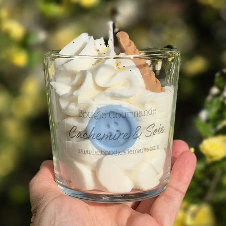 Gourmet Candle Cashmere and Silk 200g for wholesale by Les bougies de Mam's