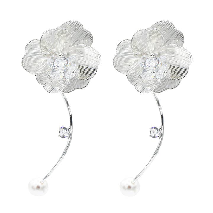 Pearl Bloom Earrings for wholesale by LA MENO