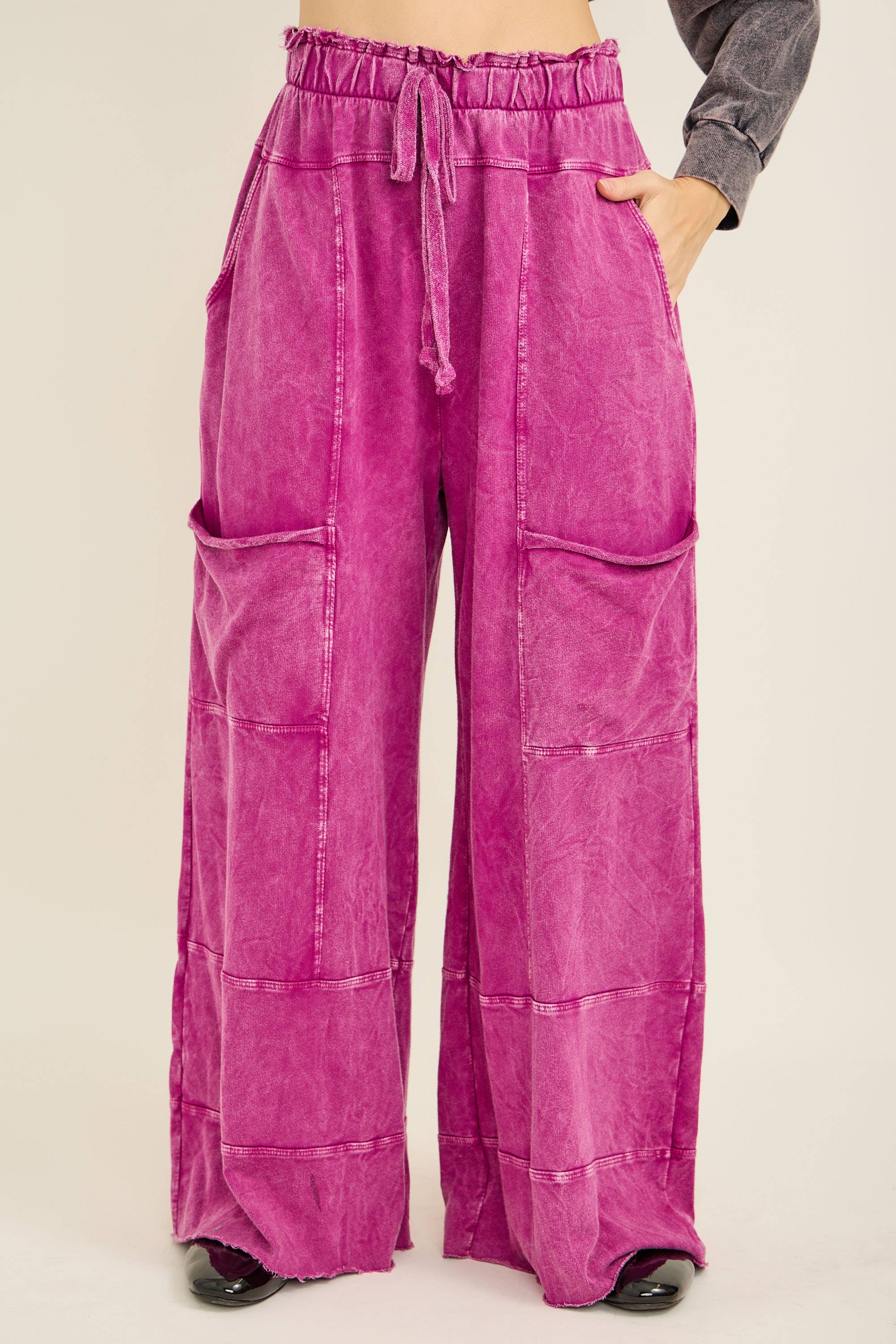 J.Her - Wholesale Pants - Women's - BEST Mineral Wash Wide leg Cropped pants HP552417