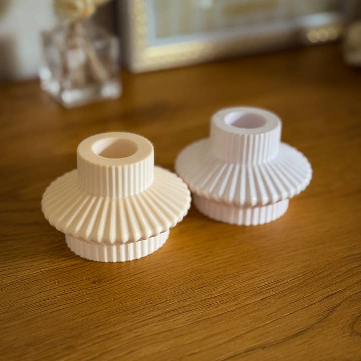 White Pleated Gypsum Candle Holder, Сandlestick for wholesale by Dasho Shop