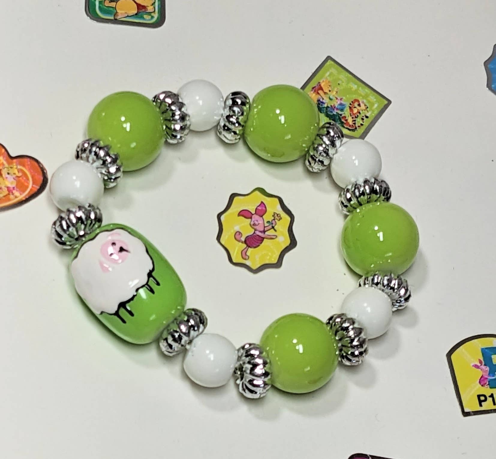 Fiona Accessories - Vente Bracelet de perles - Présentoir de comptoir Zoo Bracelet Safari Animal Print 48 pièces pour enfant9