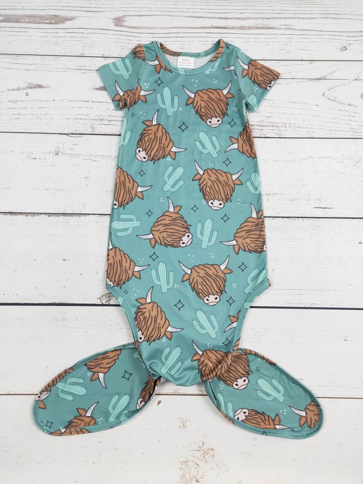 sassy kids palace - Venta al por mayor Pijamas para bebés - Bebé - Bata de bebé con estampado de cactus de vacas0