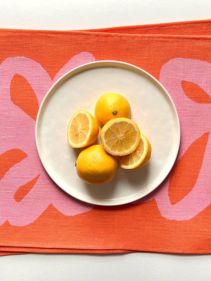 Eddies linen placemat, coral, SET OF 4 for wholesale by Leila Simon Hayes