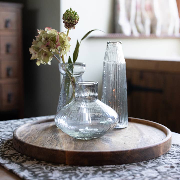 Cluny, Plateau Rond en Bois pour la vente par Arthur Cameron