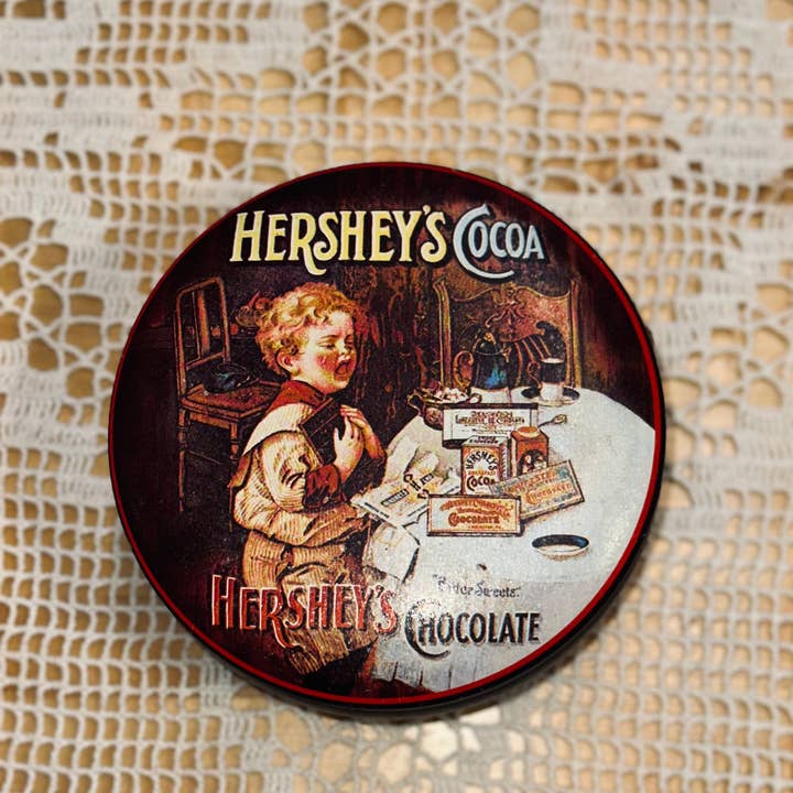 Naomi's Happy Place Shop - Wholesale Decorative Box - Vintage Tin Treasures – Retro Collectible Tins1