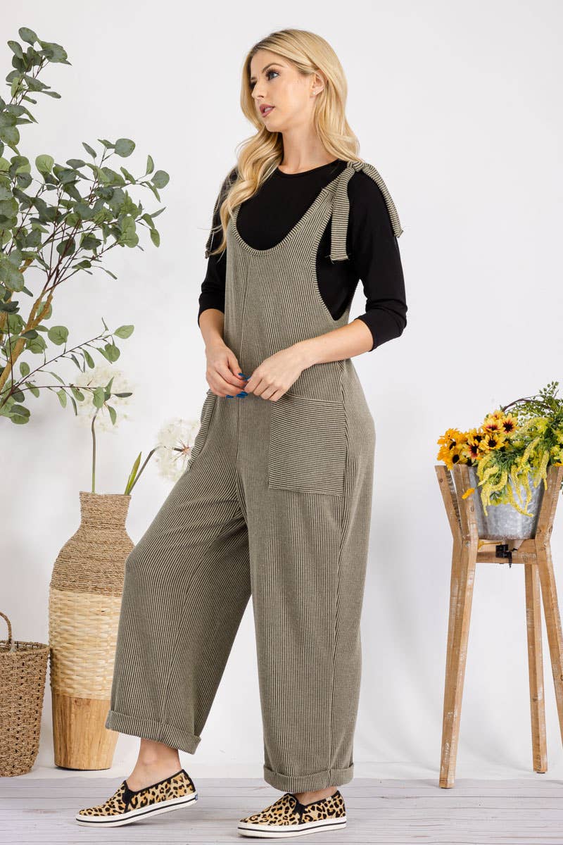 Celeste Clothing – Großhandel Jumpsuit – Damen – Plus-Size verstellbarer Rippen-Overall mit Fronttaschen - CP4387314