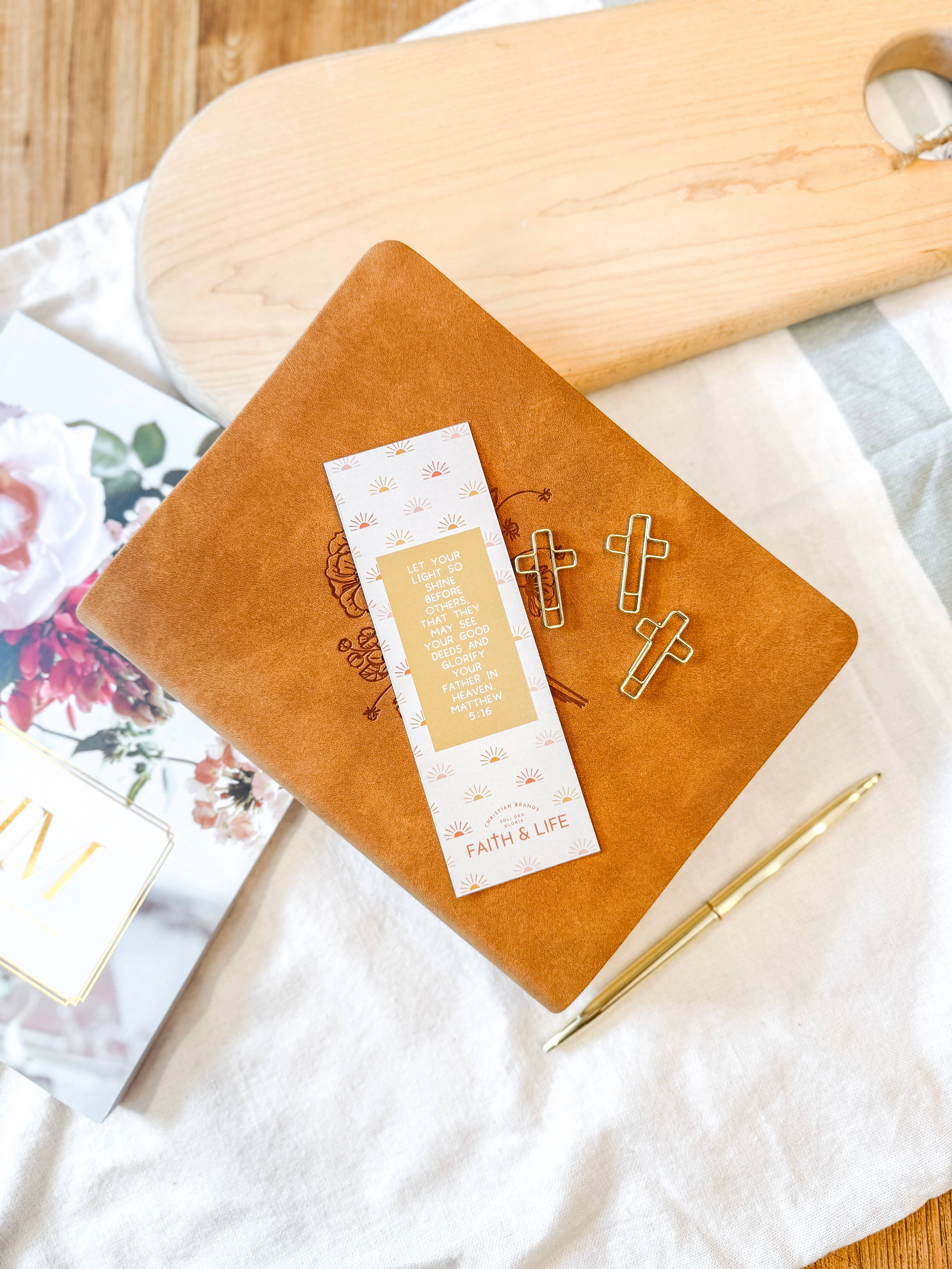 Faith & Life Christian Brands - Wholesale Paperclip - Cross Paperclip and Bookmark Set: Let Your Light Shine2