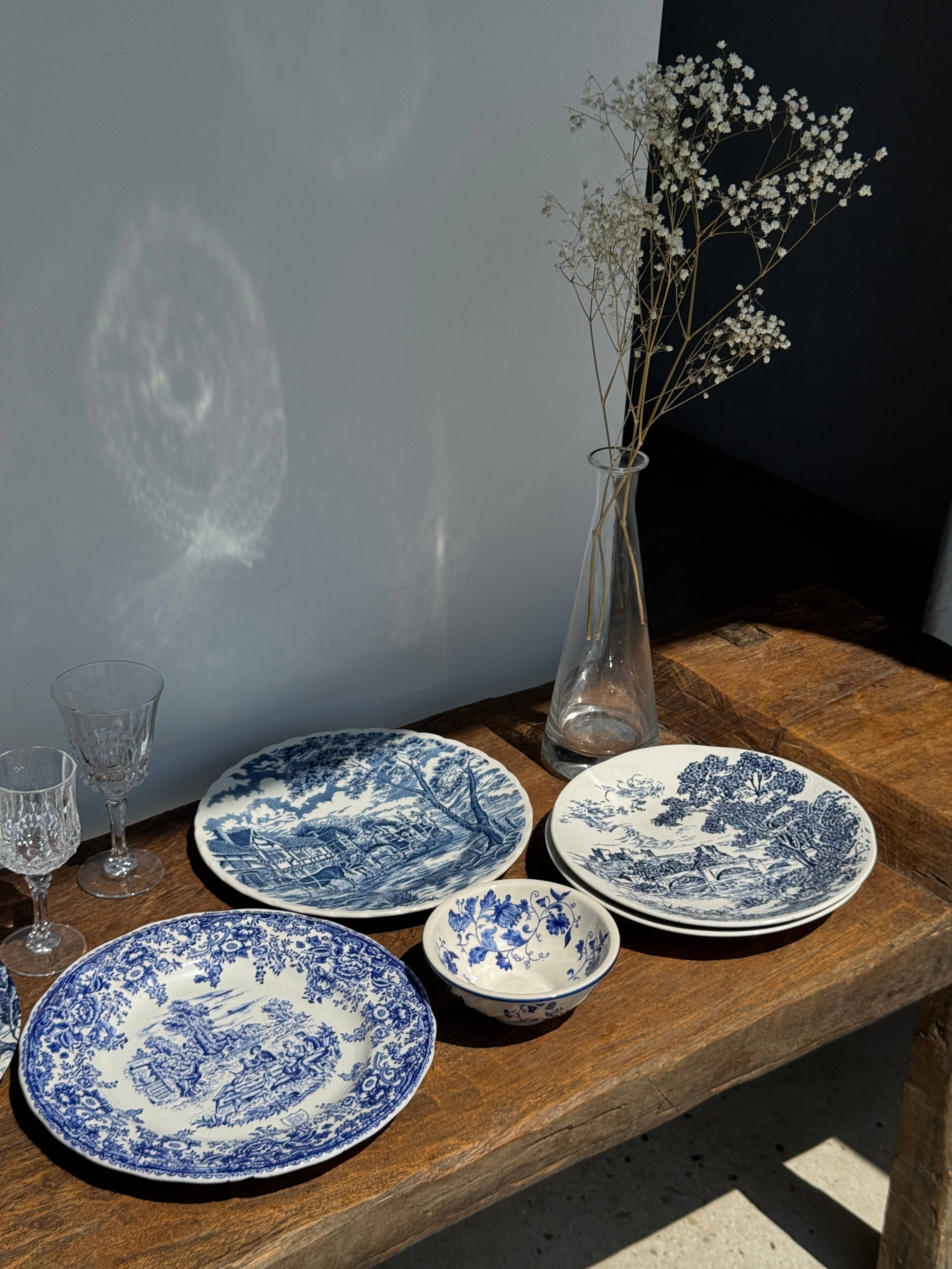 Office Objets - Wholesale Dinner Plate - Set of 2 earthenware plates with blue decoration4