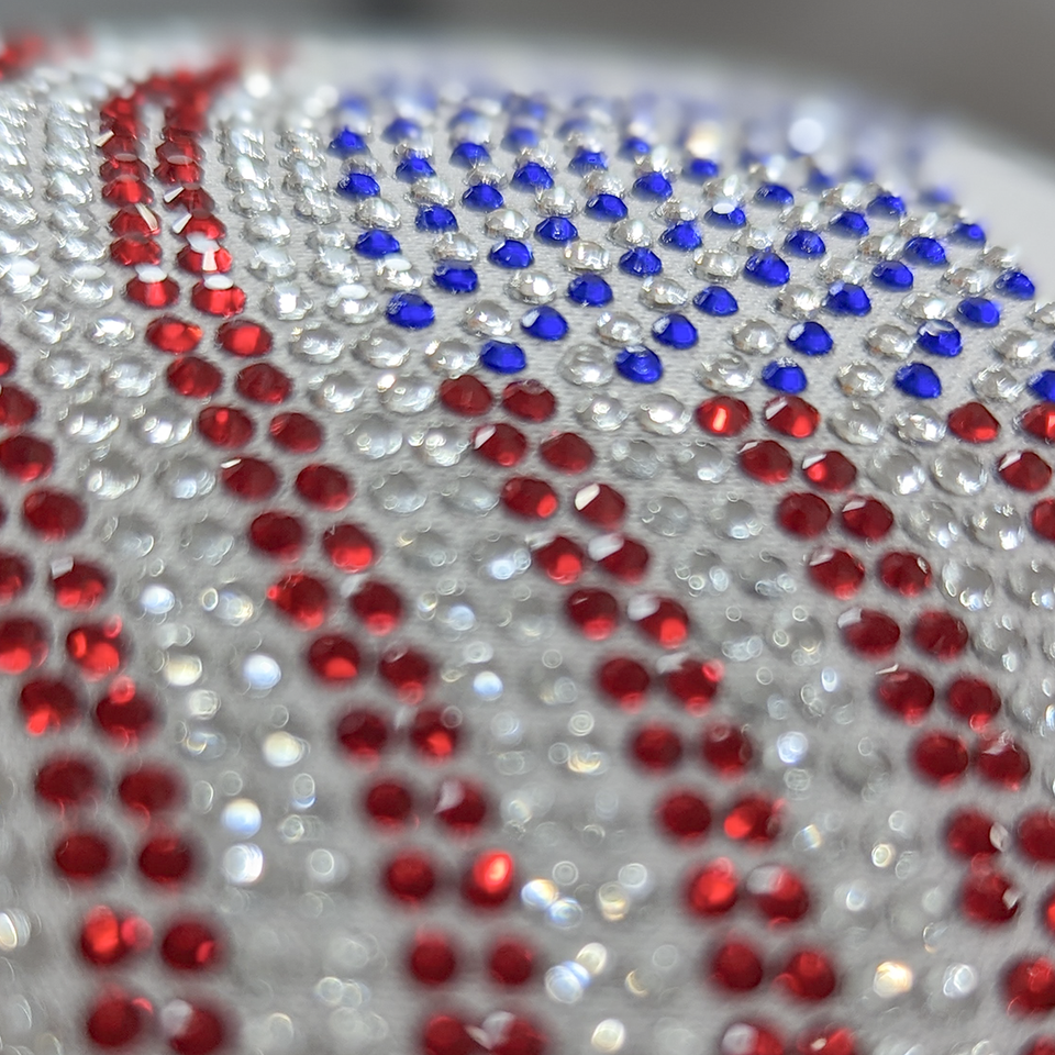 Trendy Transfers – Großhandel Sublimationsrohling – HUT/TASCHENTRANSFER MIT STRASSSTEINEN MIT AMERIKANISCHER FLAGGE1