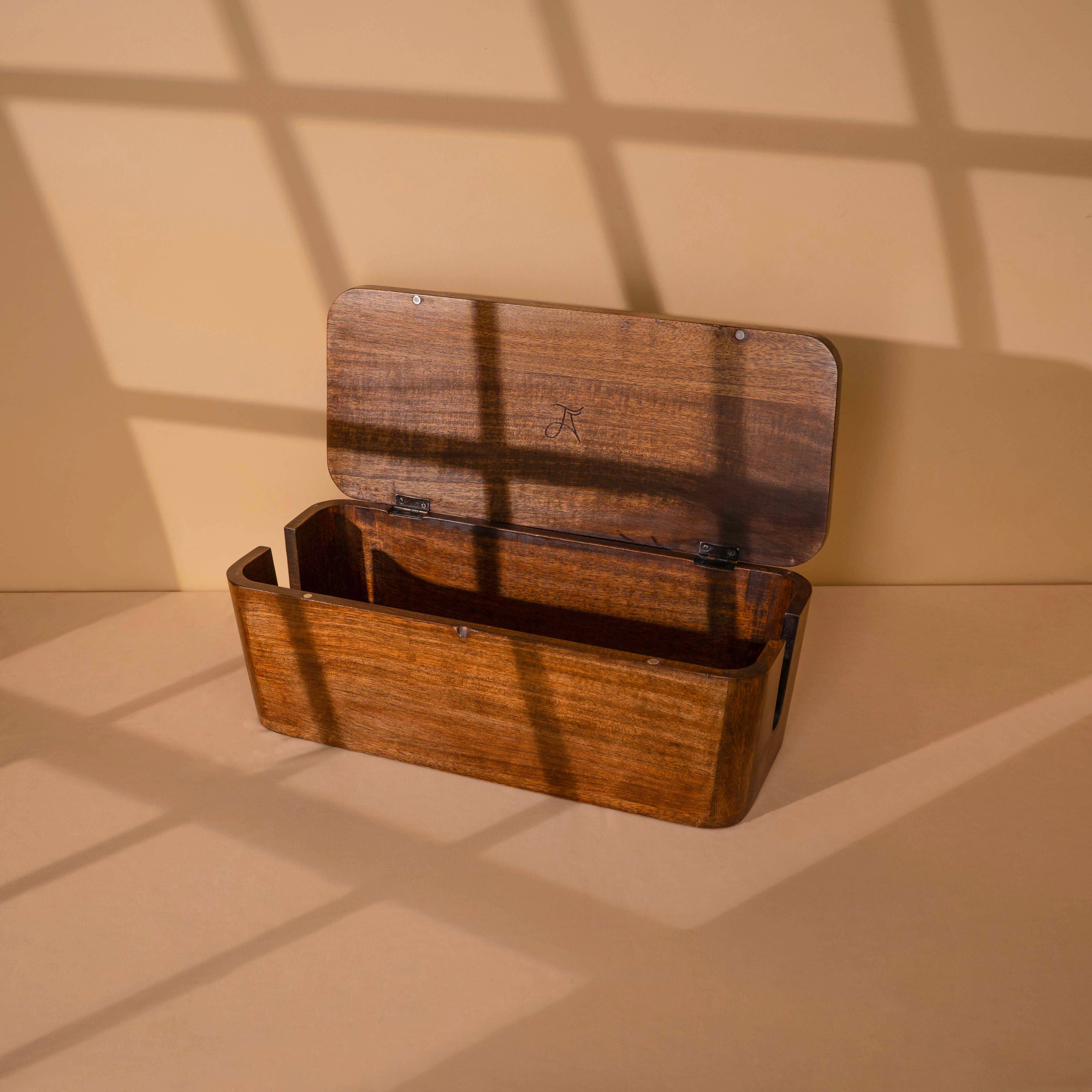 LuxeDesigns Co LLC – wholesale Desk organiser – Cable Management Box - Natural Wood7