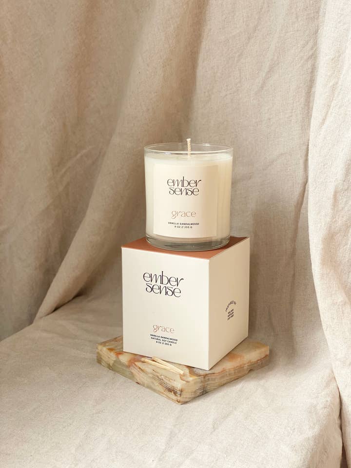 GRACE - BOIS DE SANTAL À LA VANILLE pour la vente par Ember Sense