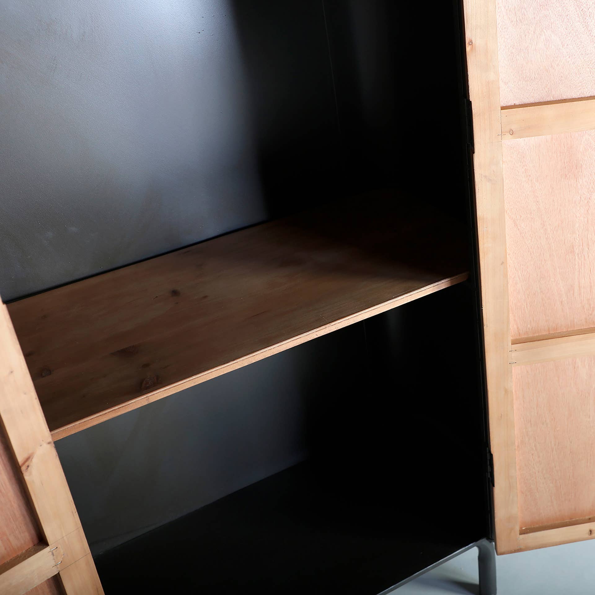 Kodu Home Design - Wholesale Cabinet - Briec Wardrobe, made of Fir Wood, in Gray/Natural Color3