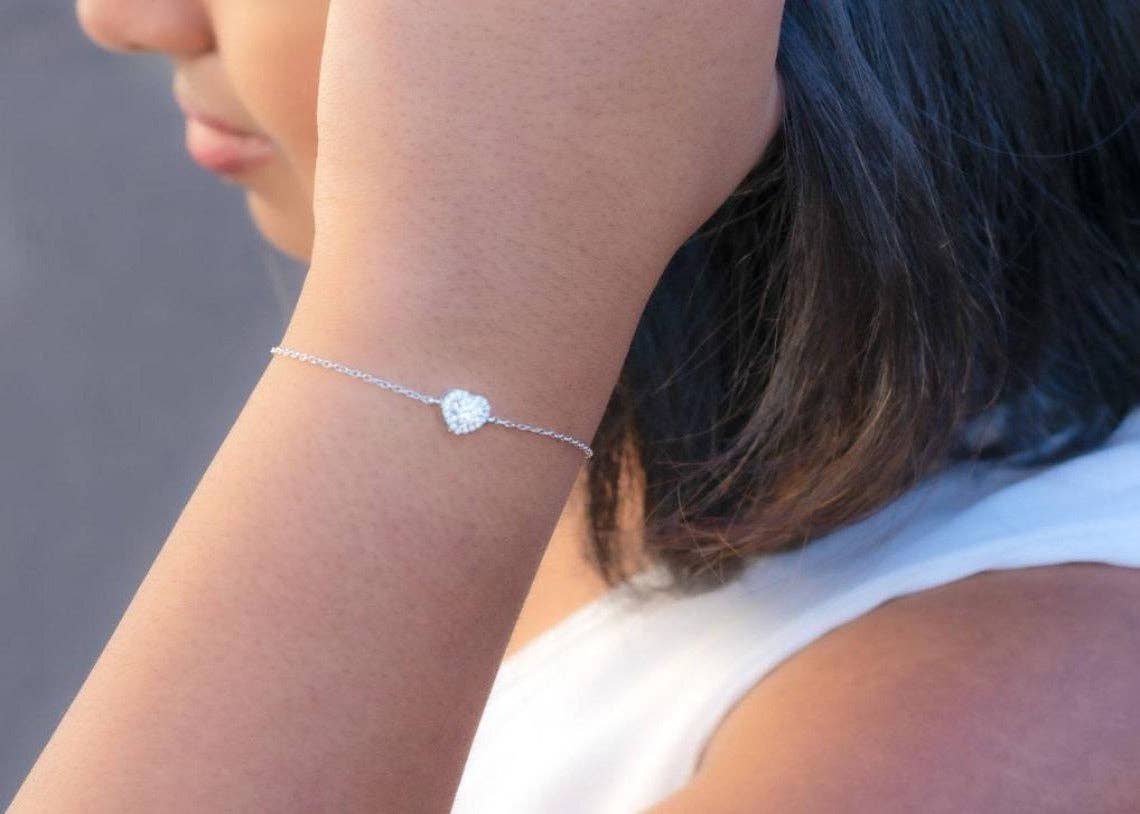 Senoval Jewelry Co. - Venta al por mayor Pulseras de abalorios/colgantes - Pulsera corazón de plata de ley moissanita6