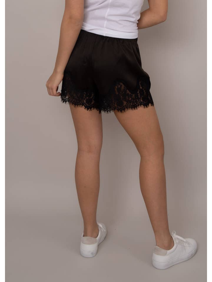 RD Style - Wholesale Shorts - Women's - SADIE SHORT W/ LACE TRIM- 43W194S7