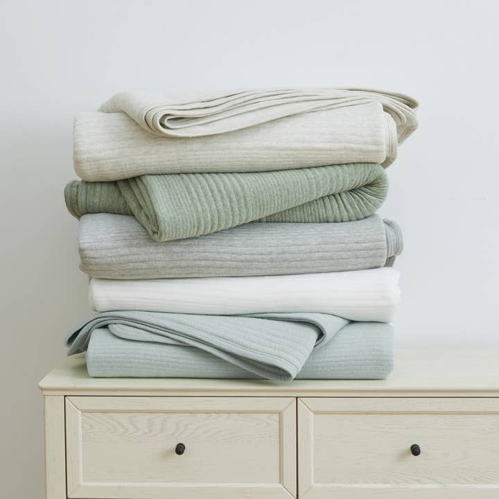 BH Collective - Wholesale Bedding Set - 3 Piece Jersey Knit Quilt Set - Natalie Collection