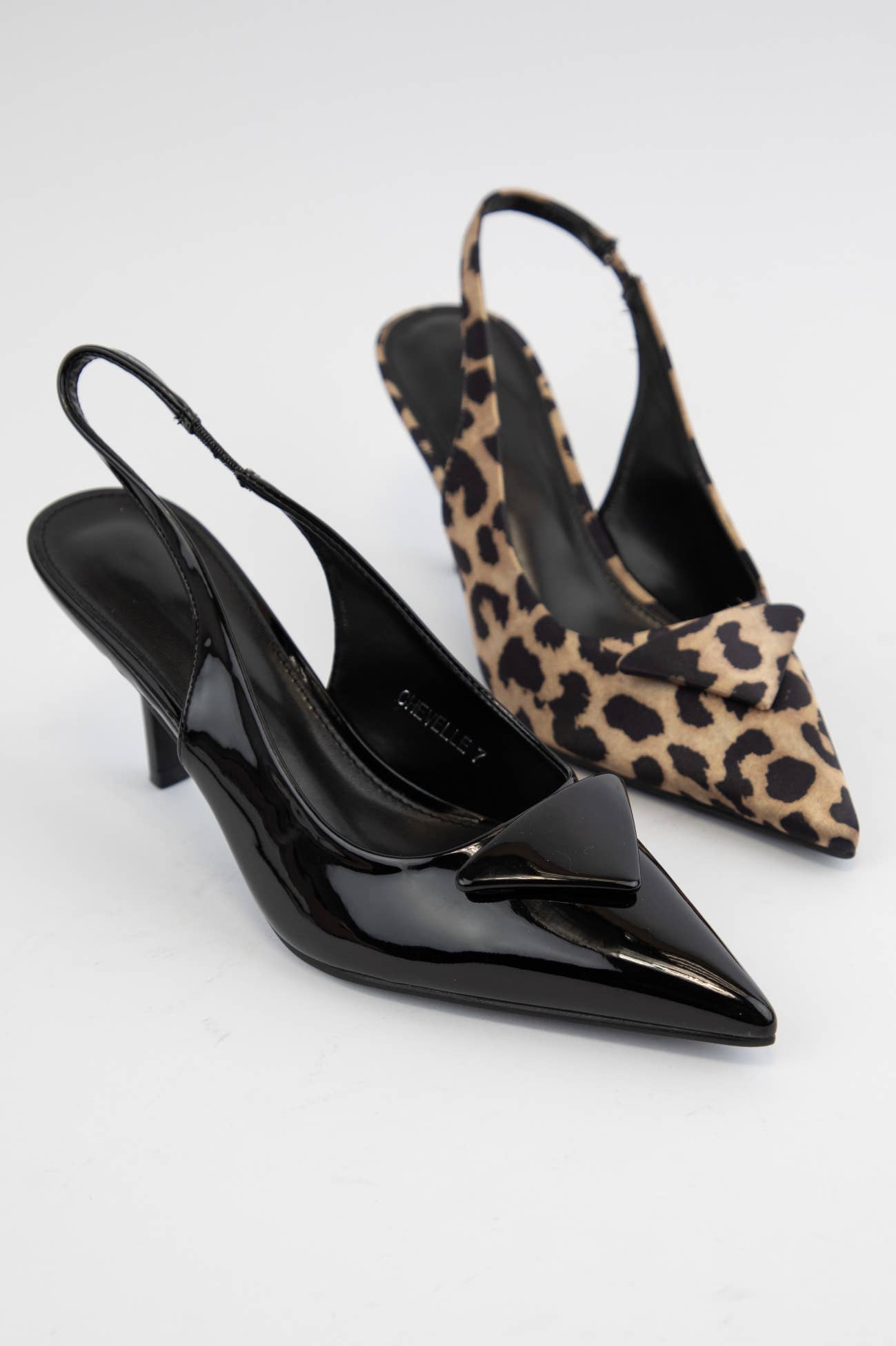 CCOCCI – wholesale Low heels – Women′s – CHEVELLE POINTED-TOE SLINGBACK STRAP KITTEN HEELS11