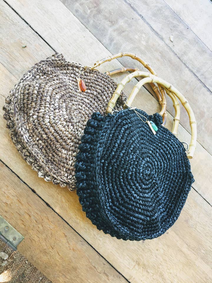 Raffia-Rundtasche, Sand-Beige "Andromeda" für den Großhandel von SIBYLLADELPHICA