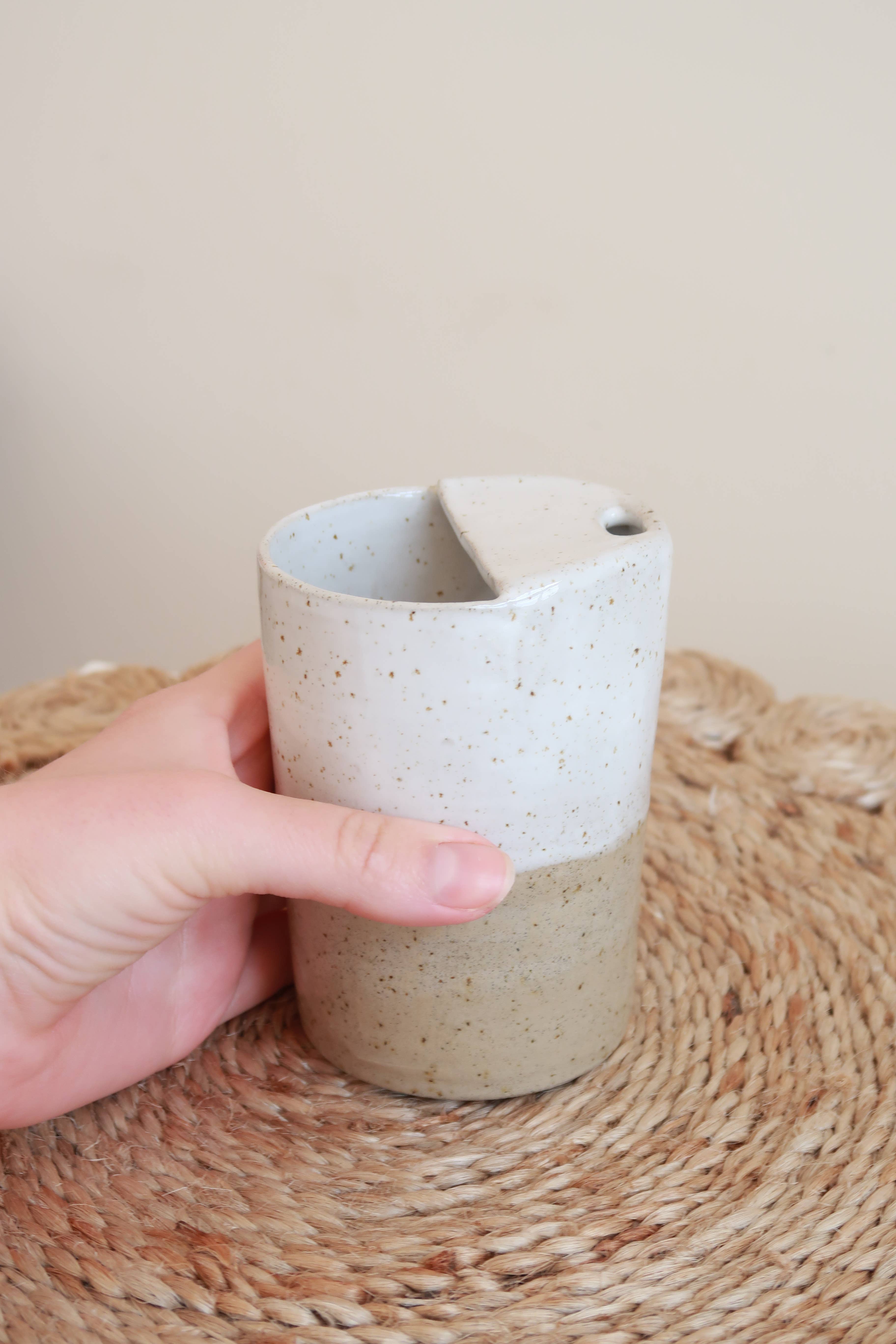Fernweh Pottery – wholesale Insulated mug/tumbler – Handmade Ceramic White Speckle Travel Keep Cup -1
