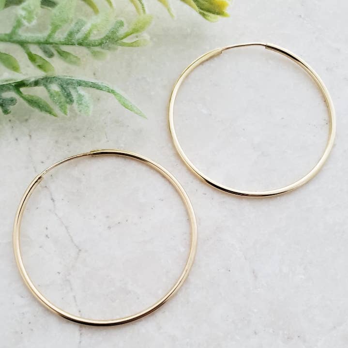 Sosie Designs - Vente Créoles - Boucles d'oreilles créoles sans fin en or rempli 14K - 35 mm