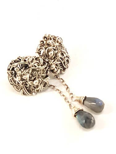 Silver labradorite drop earrings for wholesale by Kokkozik Jewelry