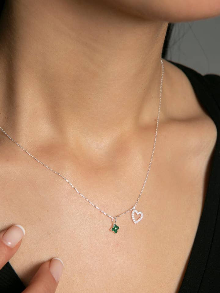 Women's 925 Sterling Silver Heart Detail Minimalist Necklace for wholesale by Volenia Silver