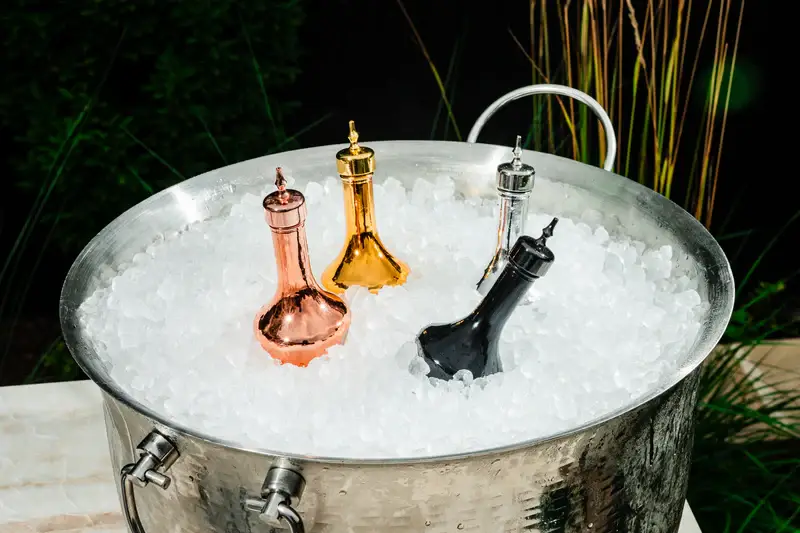 Hospitality Glass – wholesale Bar tool – Threaded 2 oz. Gold Bitters Bottle4