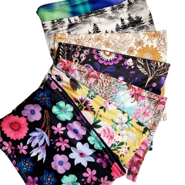 Cache-cou doublé en polaire (floral/nature) - Lot pour la vente par HappyAK Handmade Headwear and Neckwear