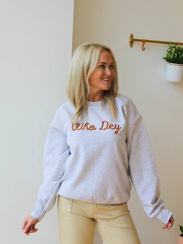 Crewneck Who Dey pour la vente par Annabelle Arthur Boutique